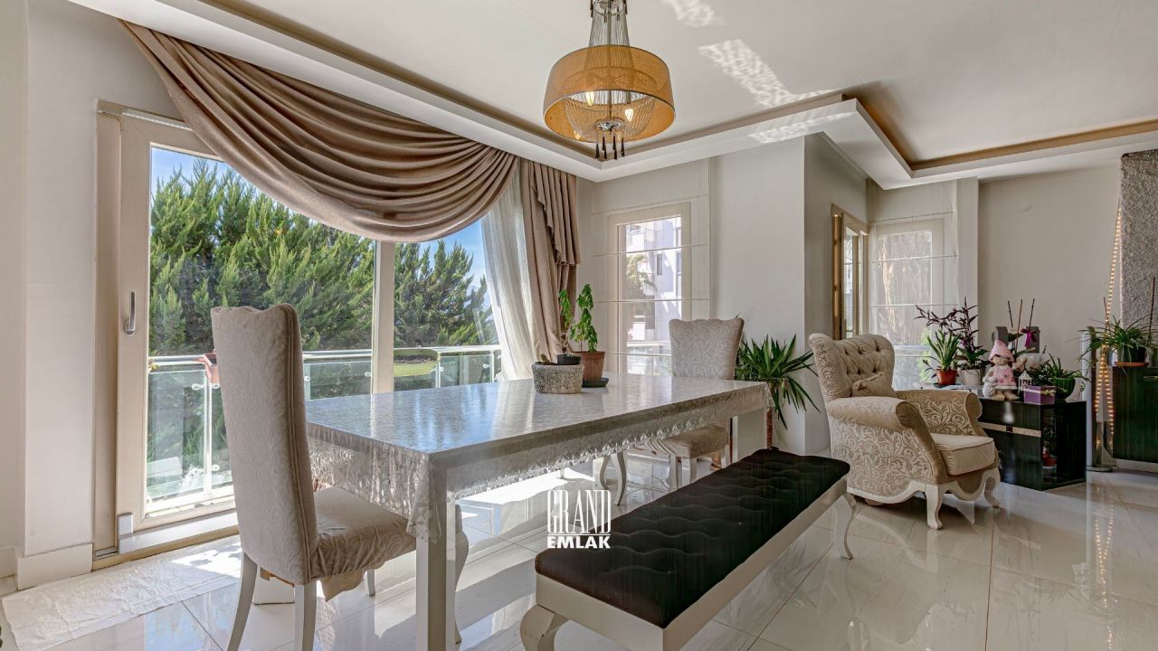 Квартира в Анталии, Турция, 180 м² - фото 10