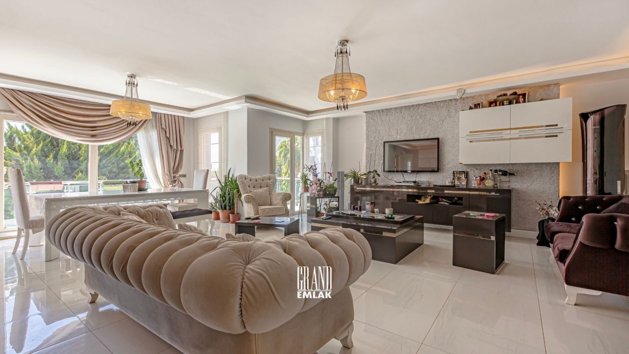 Квартира в Анталии, Турция, 180 м² - фото 9