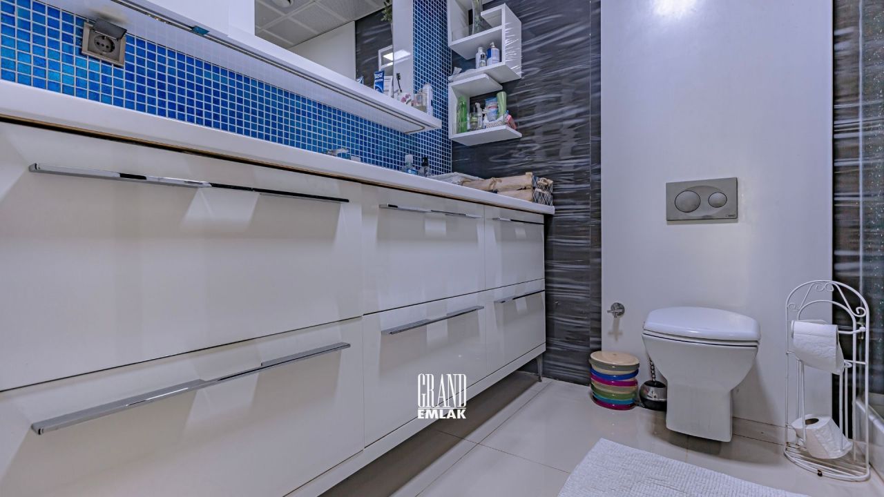 Квартира в Анталии, Турция, 180 м² - фото 17