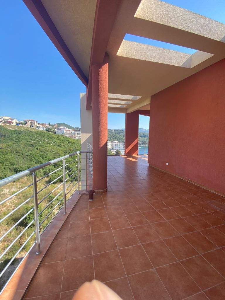 Квартира в Добра Воде, Черногория, 227 м² - фото 10