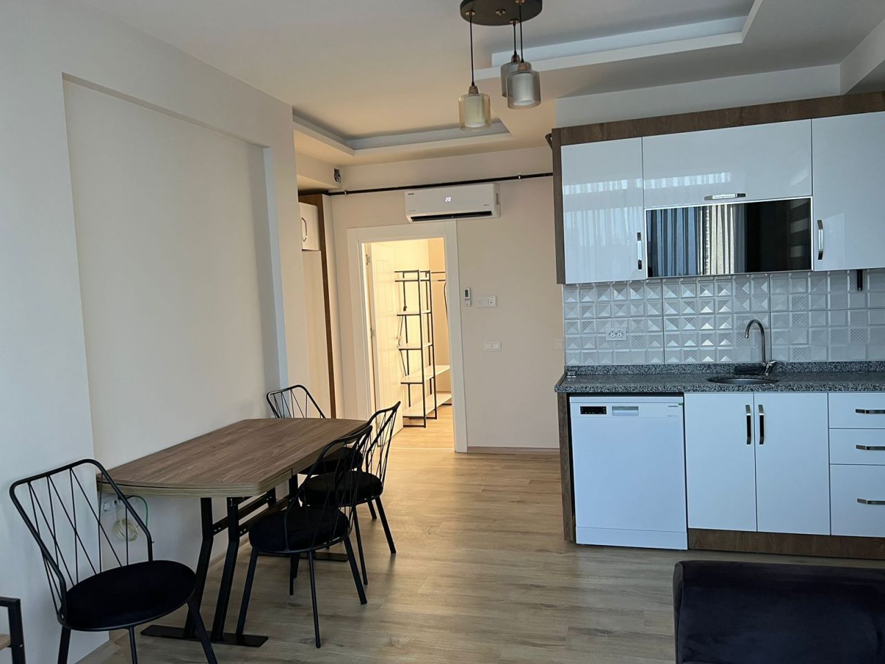 Квартира в Мерсине, Турция, 60 м² - фото 1