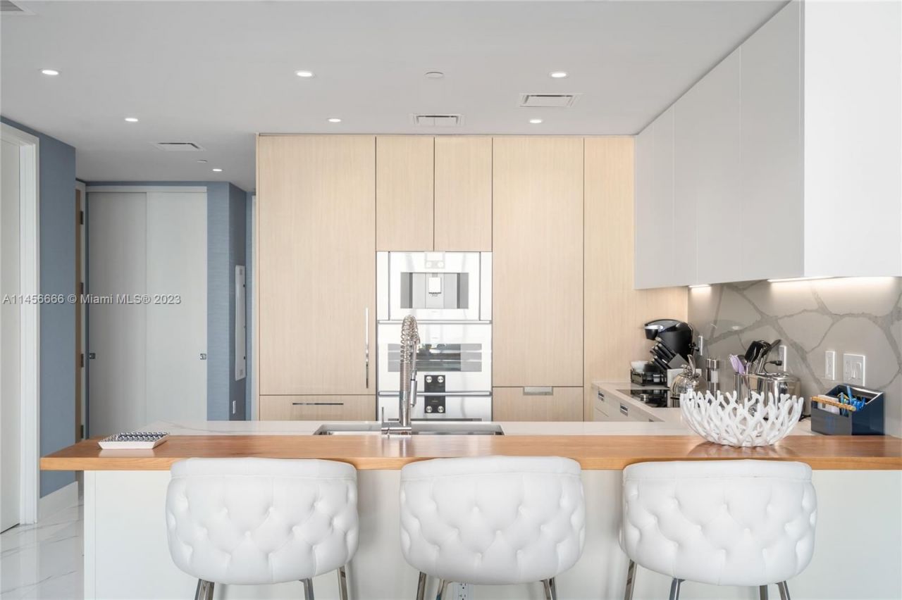 Квартира в Майами, США, 140 м² - фото 11