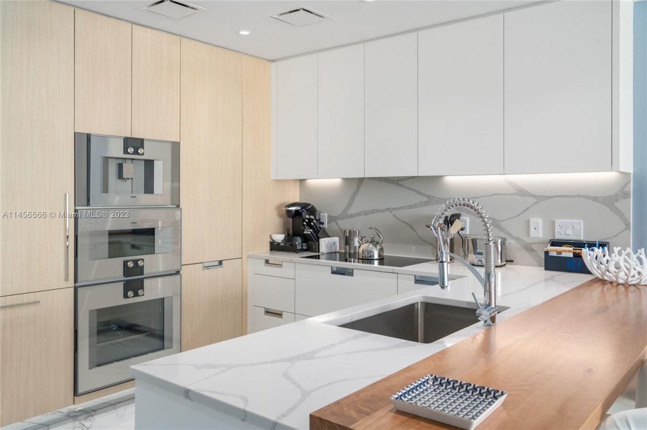 Квартира в Майами, США, 140 м² - фото 10