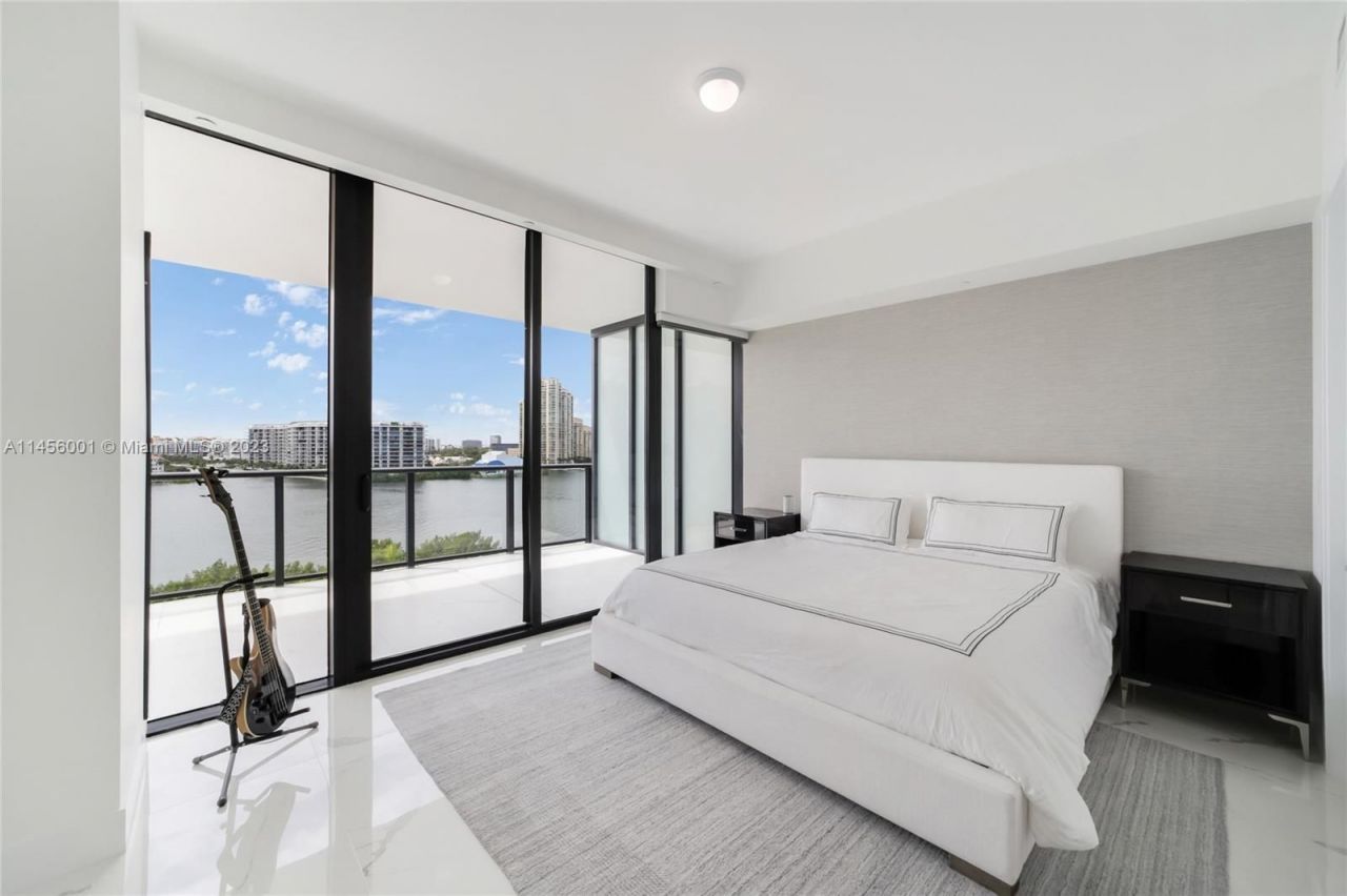 Квартира в Майами, США, 250 м² - фото 13