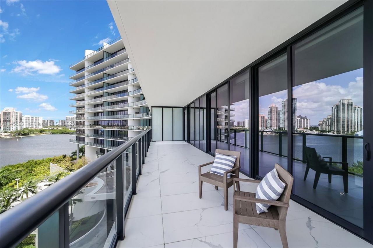 Квартира в Майами, США, 250 м² - фото 15