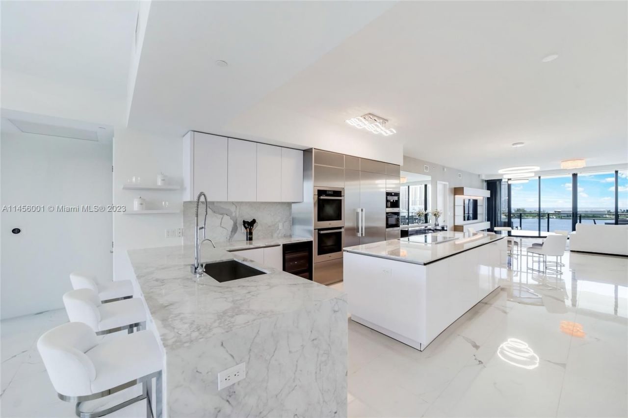 Квартира в Майами, США, 250 м² - фото 8