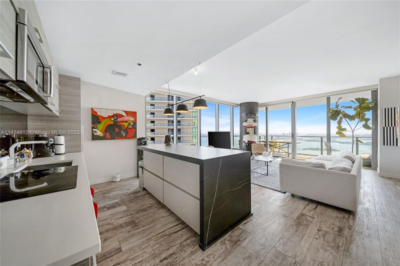 Квартира в Майами, США, 80 м² - фото 14