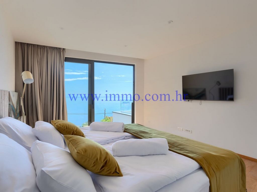 Вилла в Опатии, Хорватия, 255 м² - фото 9