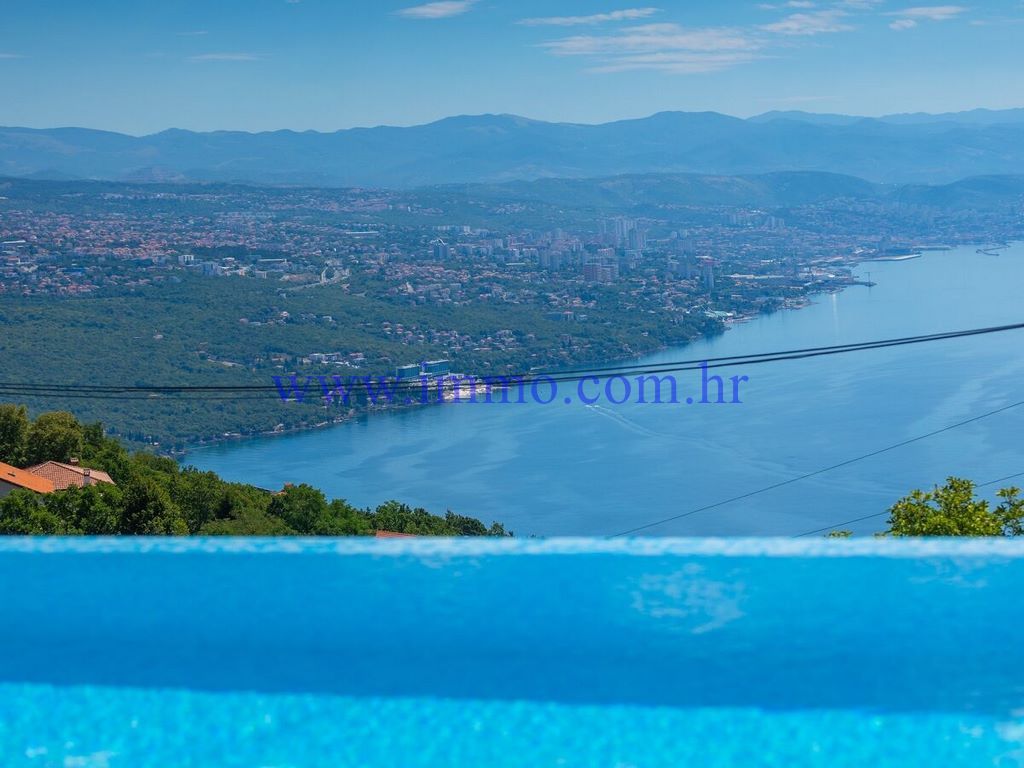 Вилла в Опатии, Хорватия, 255 м² - фото 16