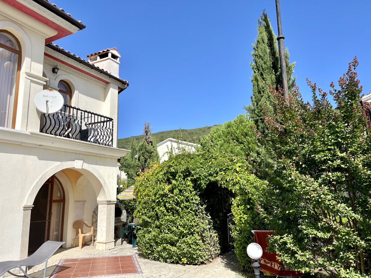 Апартаменты в Елените, Болгария, 108 м² - фото 1