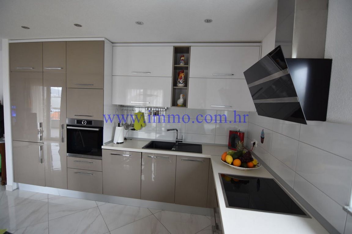 Дом в Трогире, Хорватия, 548 м² - фото 12