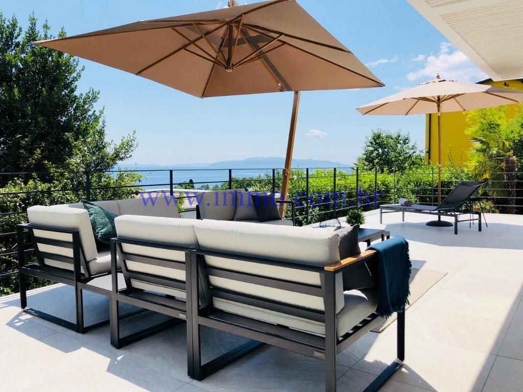 Вилла в Опатии, Хорватия, 250 м² - фото 2