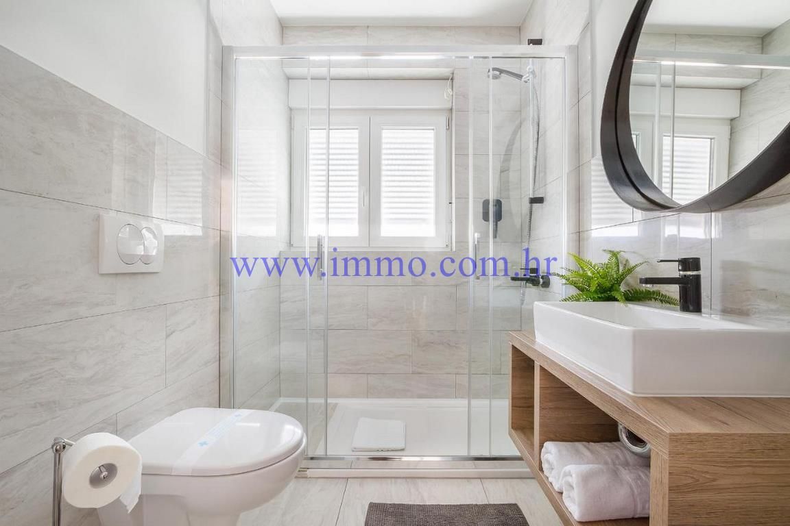 Вилла в Опатии, Хорватия, 250 м² - фото 9