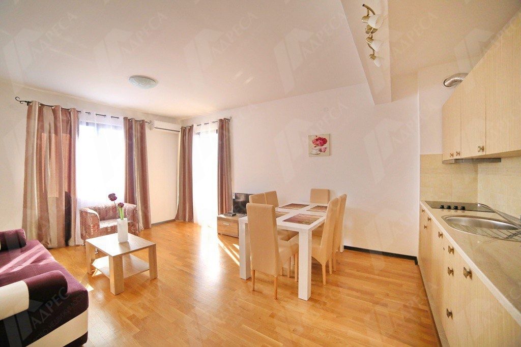Квартира в Бечичи, Черногория, 51 м² - фото 1