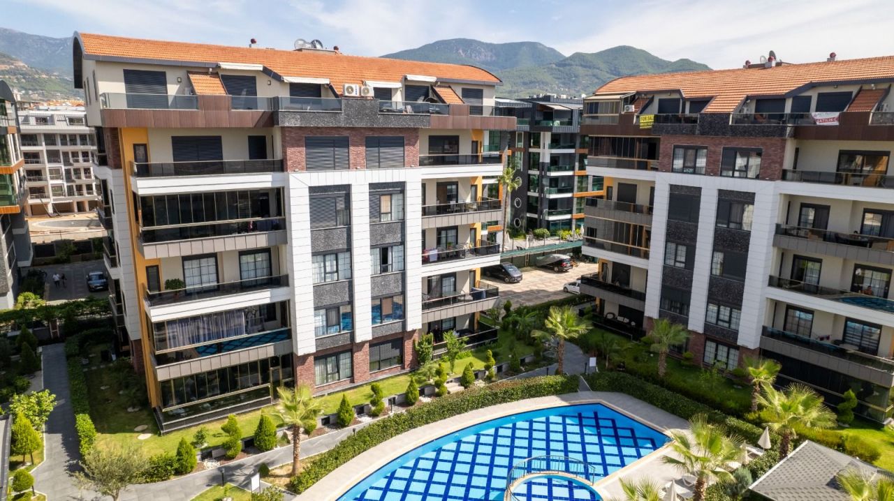 Квартира в Алании, Турция, 160 м² - фото 1