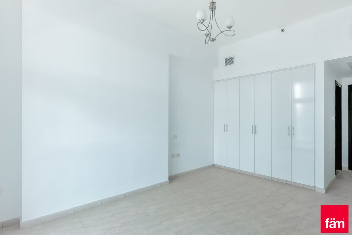 Квартира в Дубае, ОАЭ, 129.79 м² - фото 1