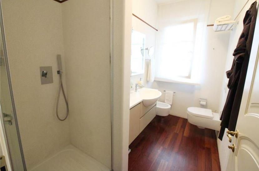 Вилла в Форте деи Марми, Италия, 200 м² - фото 17