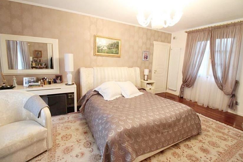 Вилла в Форте деи Марми, Италия, 200 м² - фото 13