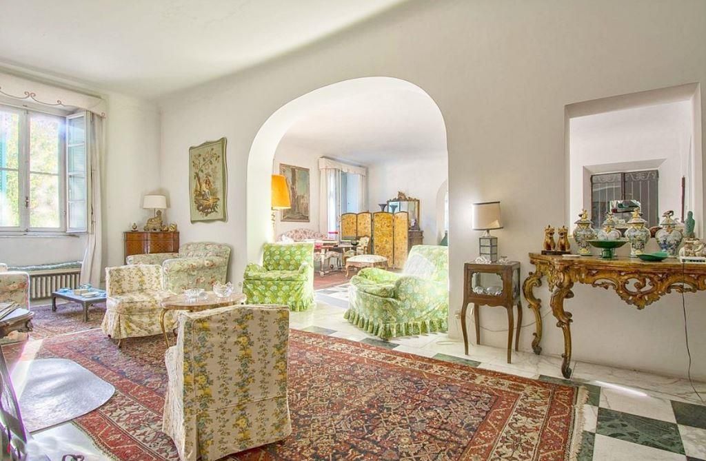 Особняк в Массарозе, Италия, 1 180 м² - фото 9