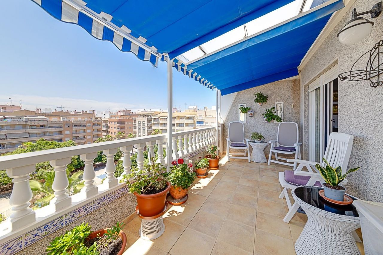 Пентхаус в Торревьехе, Испания, 80 м² - фото 1