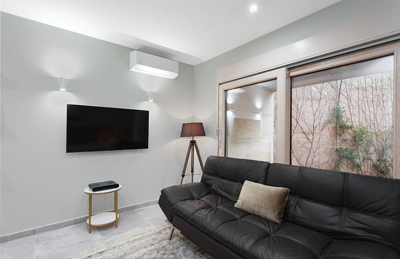 Коммерческая недвижимость в Которе, Черногория, 38 м² - фото 3