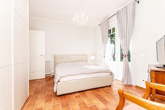 Вилла в Форте деи Марми, Италия, 470 м² - фото 18