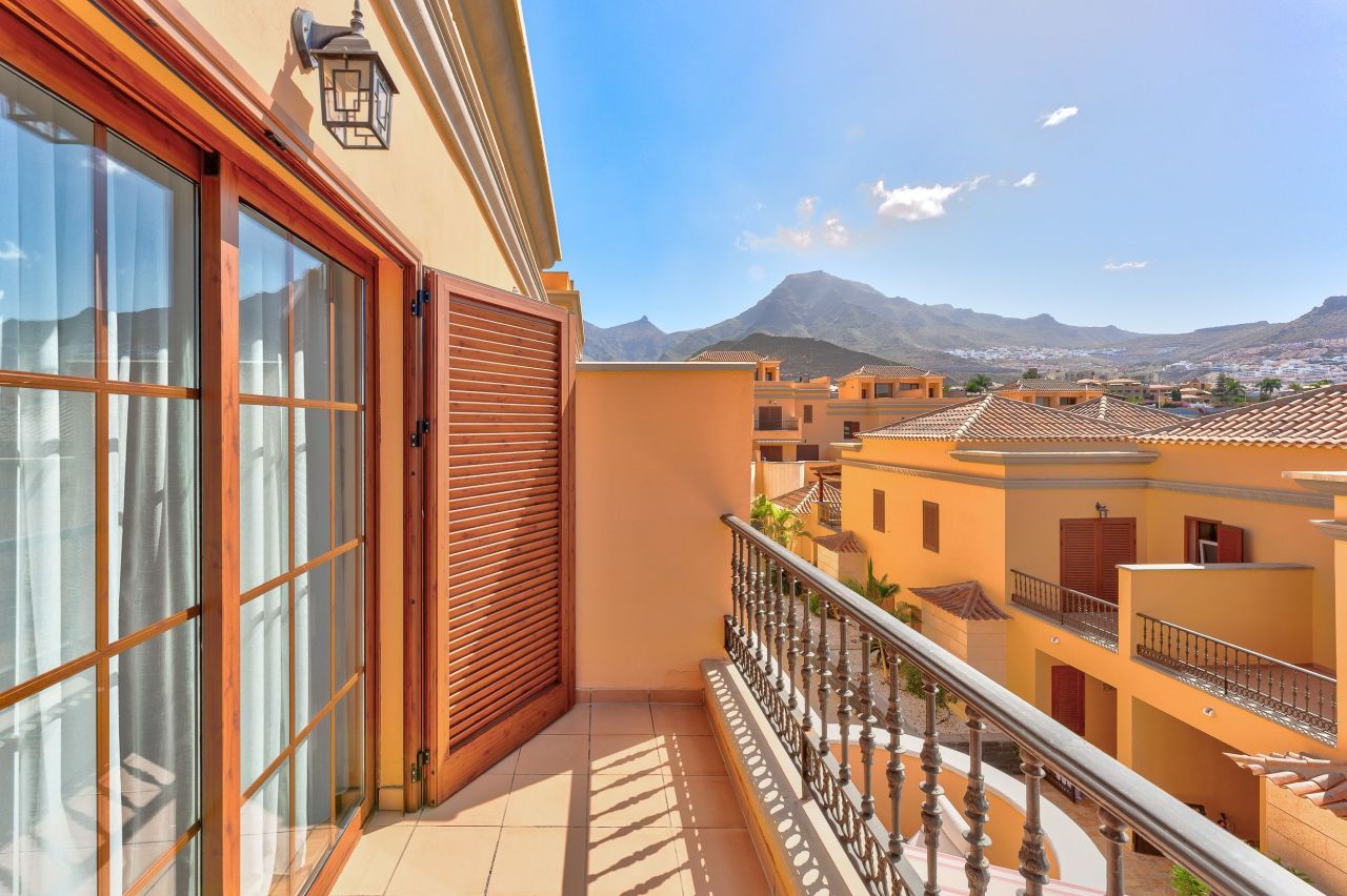 Шале на Тенерифе, Испания, 242 м² - фото 3