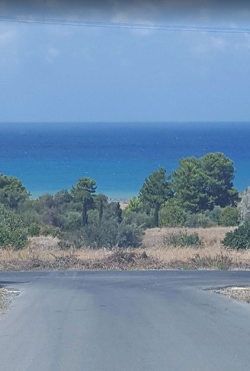 Земля в Пафосе, Кипр, 4 999 м2 - фото 1