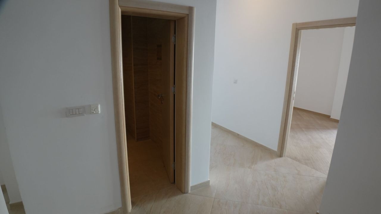 Квартира в Добра Воде, Черногория, 227 м² - фото 8