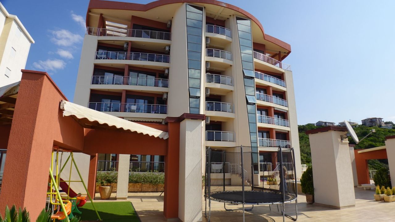 Квартира в Добра Воде, Черногория, 227 м² - фото 7