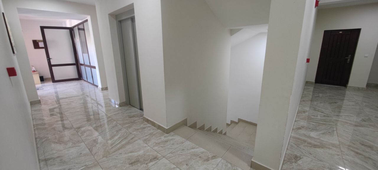 Квартира в Добра Воде, Черногория, 227 м² - фото 11