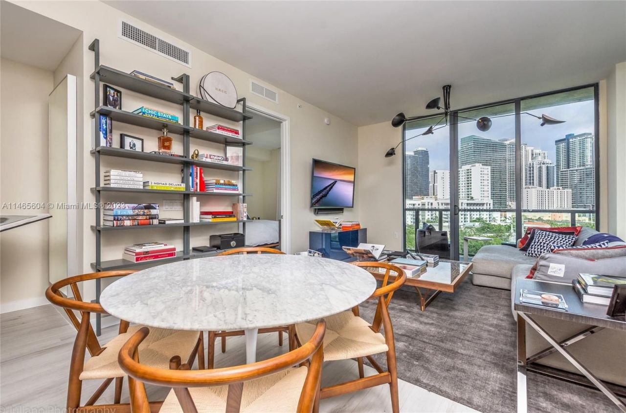 Квартира в Майами, США, 90 м² - фото 5