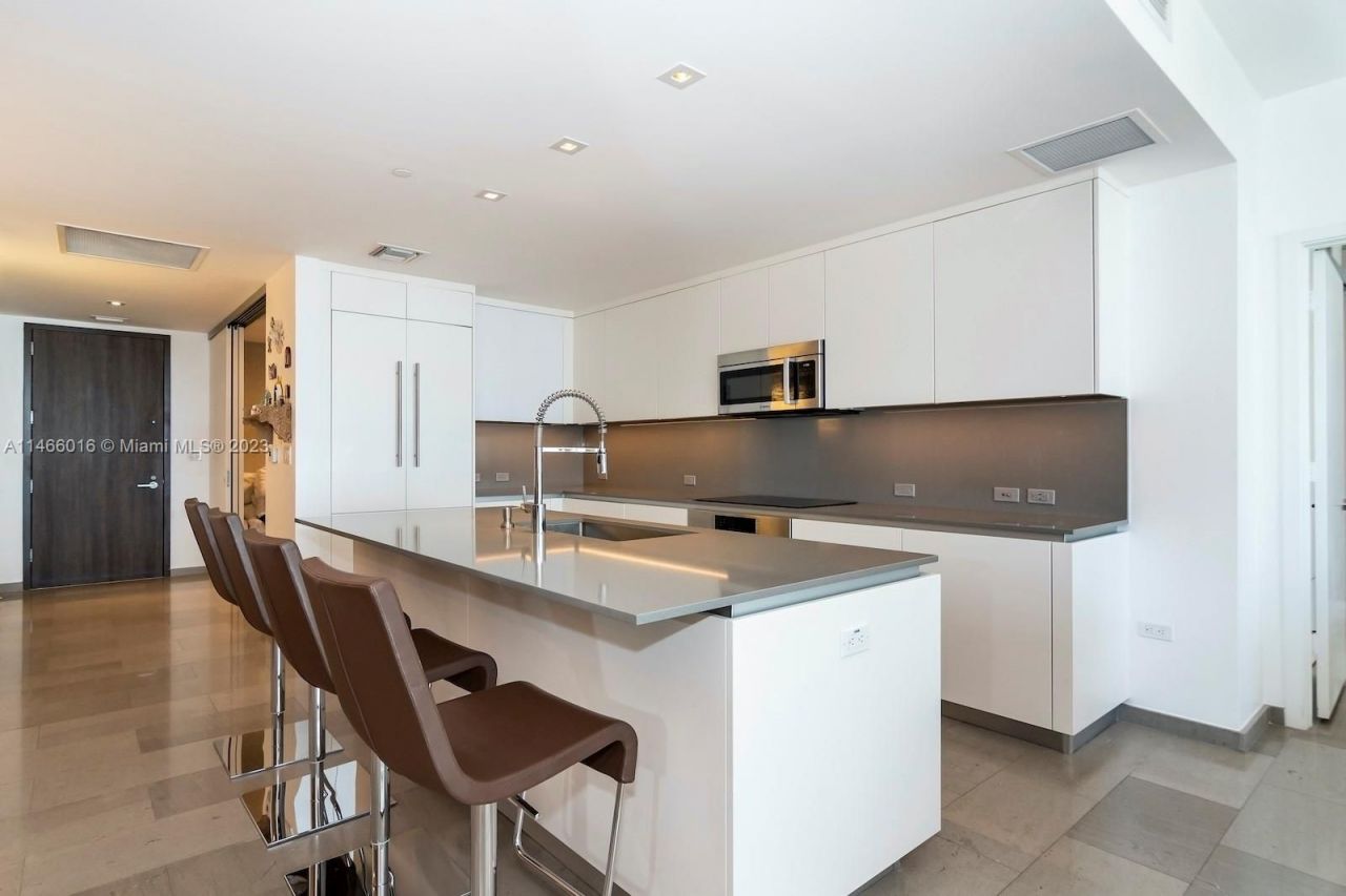 Квартира в Майами, США, 180 м² - фото 8