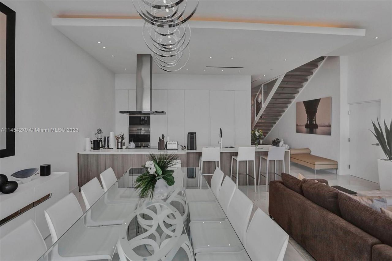 Таунхаус в Майами, США, 300 м² - фото 5