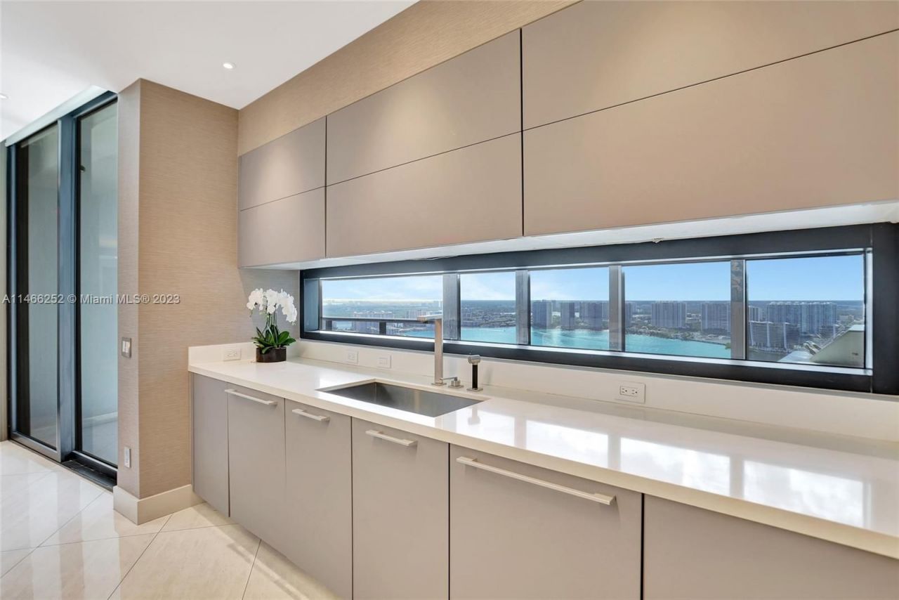 Квартира в Майами, США, 300 м² - фото 8