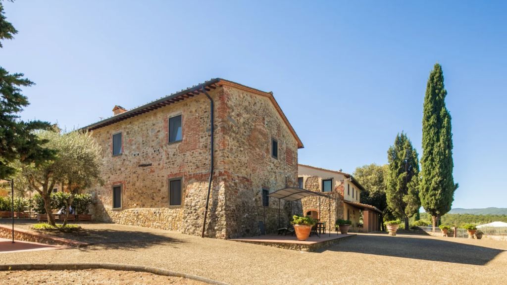 Доходный дом в Ареццо, Италия, 1 500 м² - фото 10