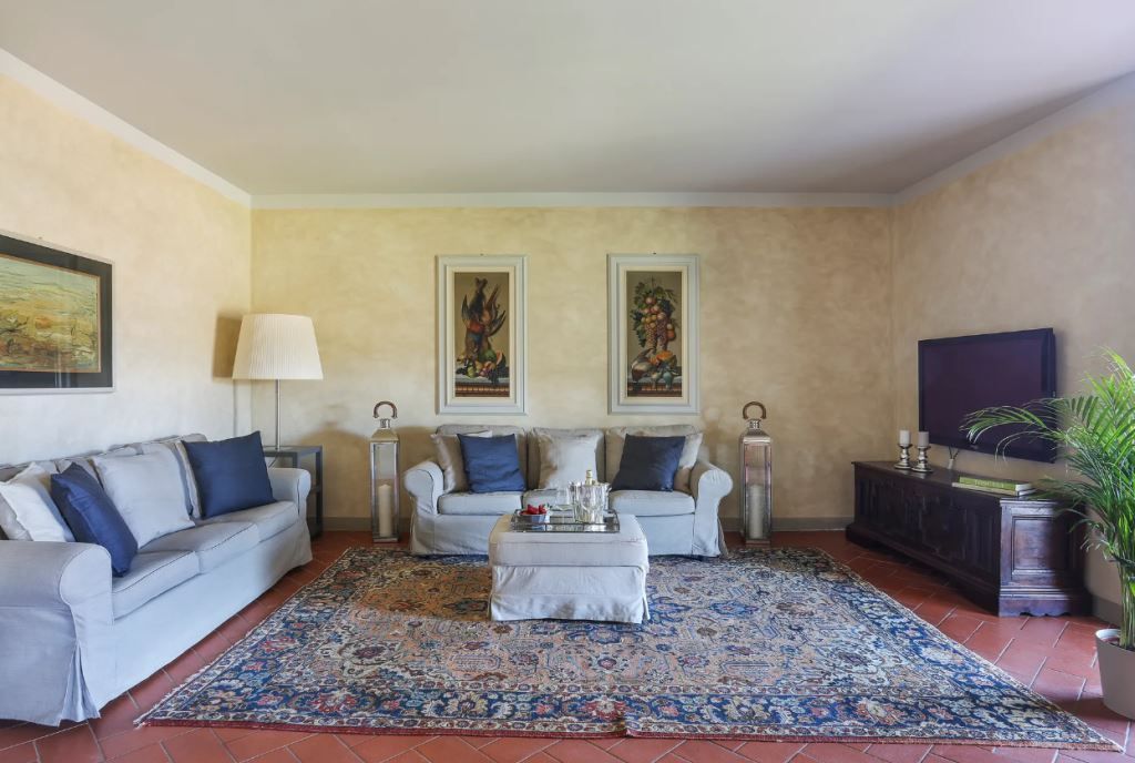 Доходный дом в Ареццо, Италия, 1 500 м² - фото 15