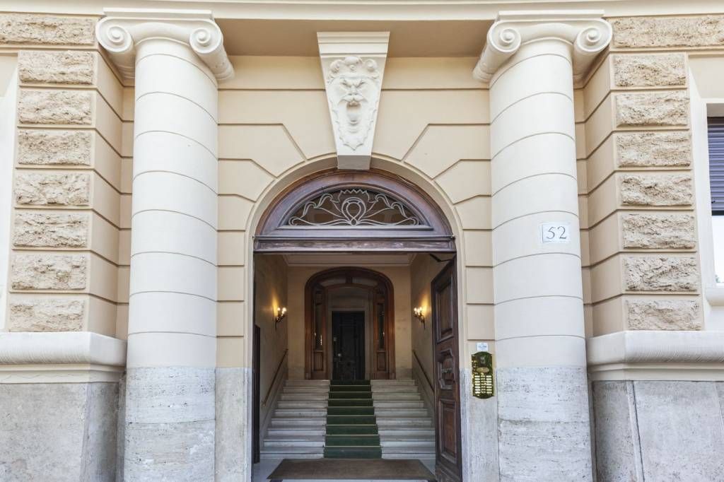 Апартаменты в Риме, Италия, 389 м² - фото 1