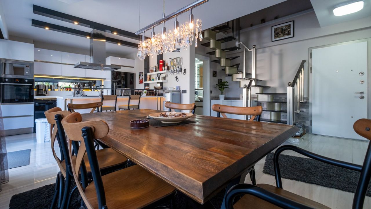 Квартира в Алании, Турция, 200 м² - фото 4