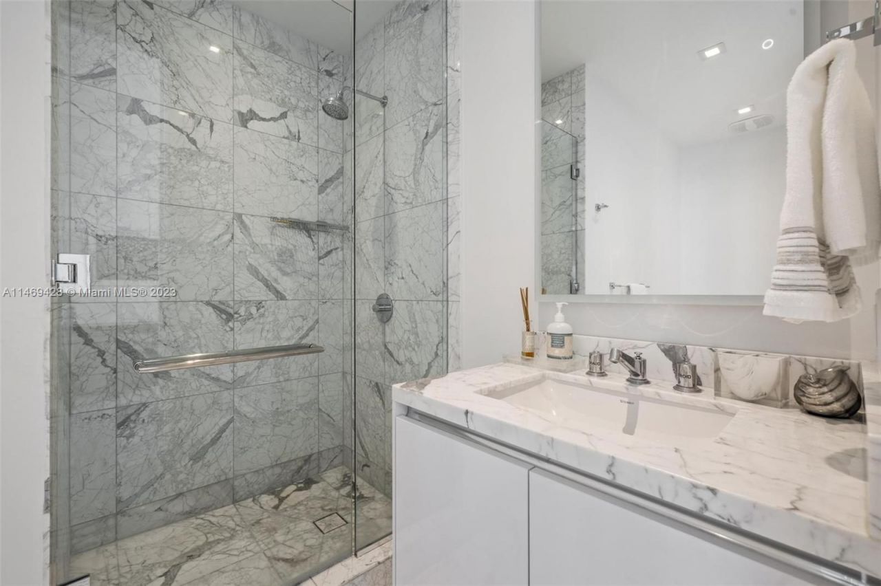 Квартира в Майами, США, 150 м² - фото 15