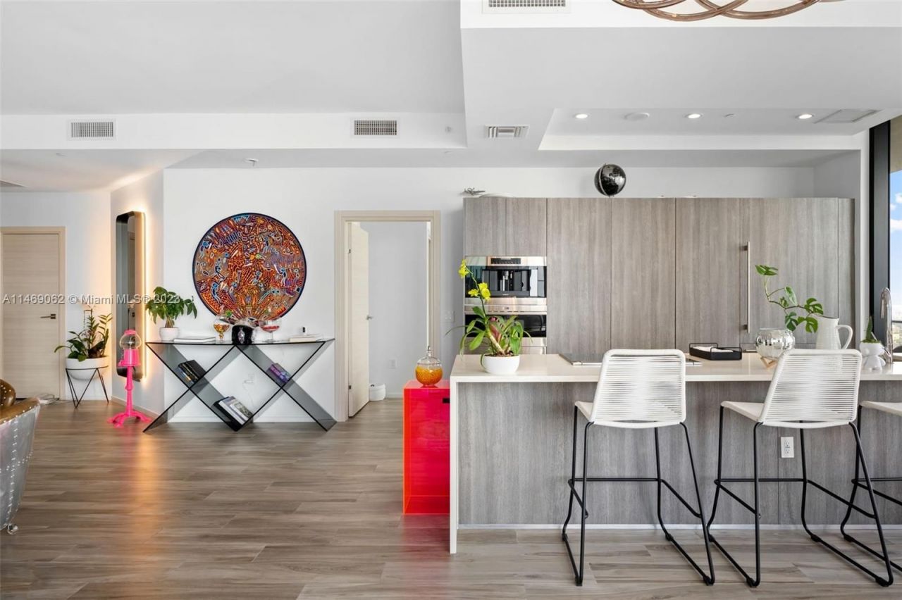 Квартира в Майами, США, 220 м² - фото 4