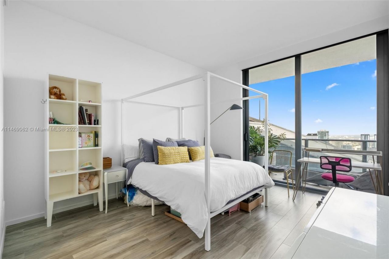 Квартира в Майами, США, 220 м² - фото 8