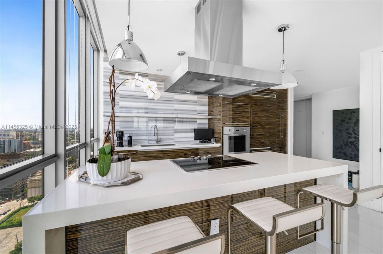 Квартира в Майами, США, 200 м² - фото 3