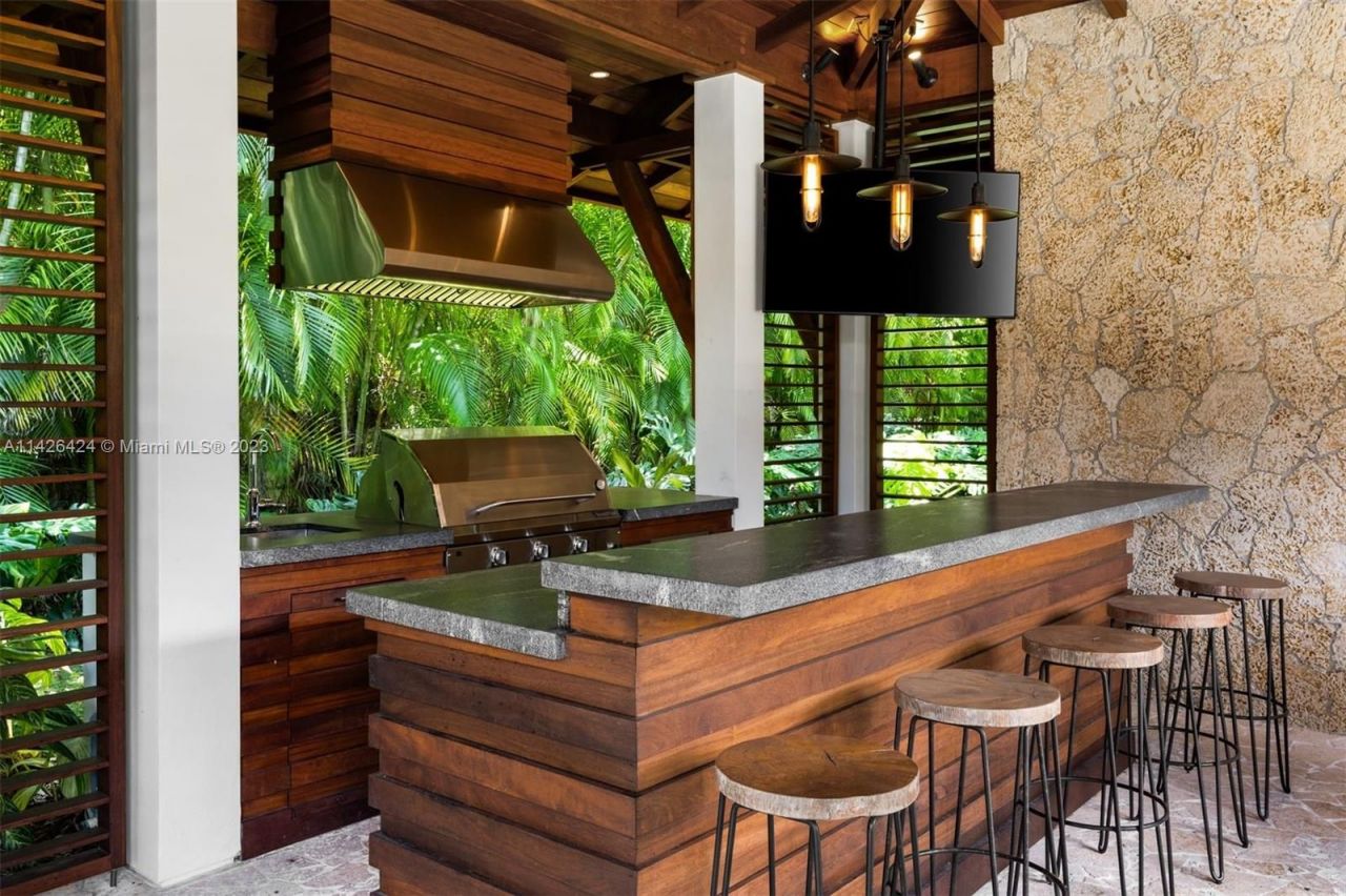 Поместье в Майами, США, 500 м² - фото 13