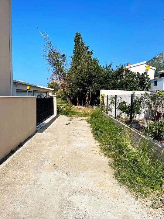 Земля в Баре, Черногория, 411 м² - фото 2