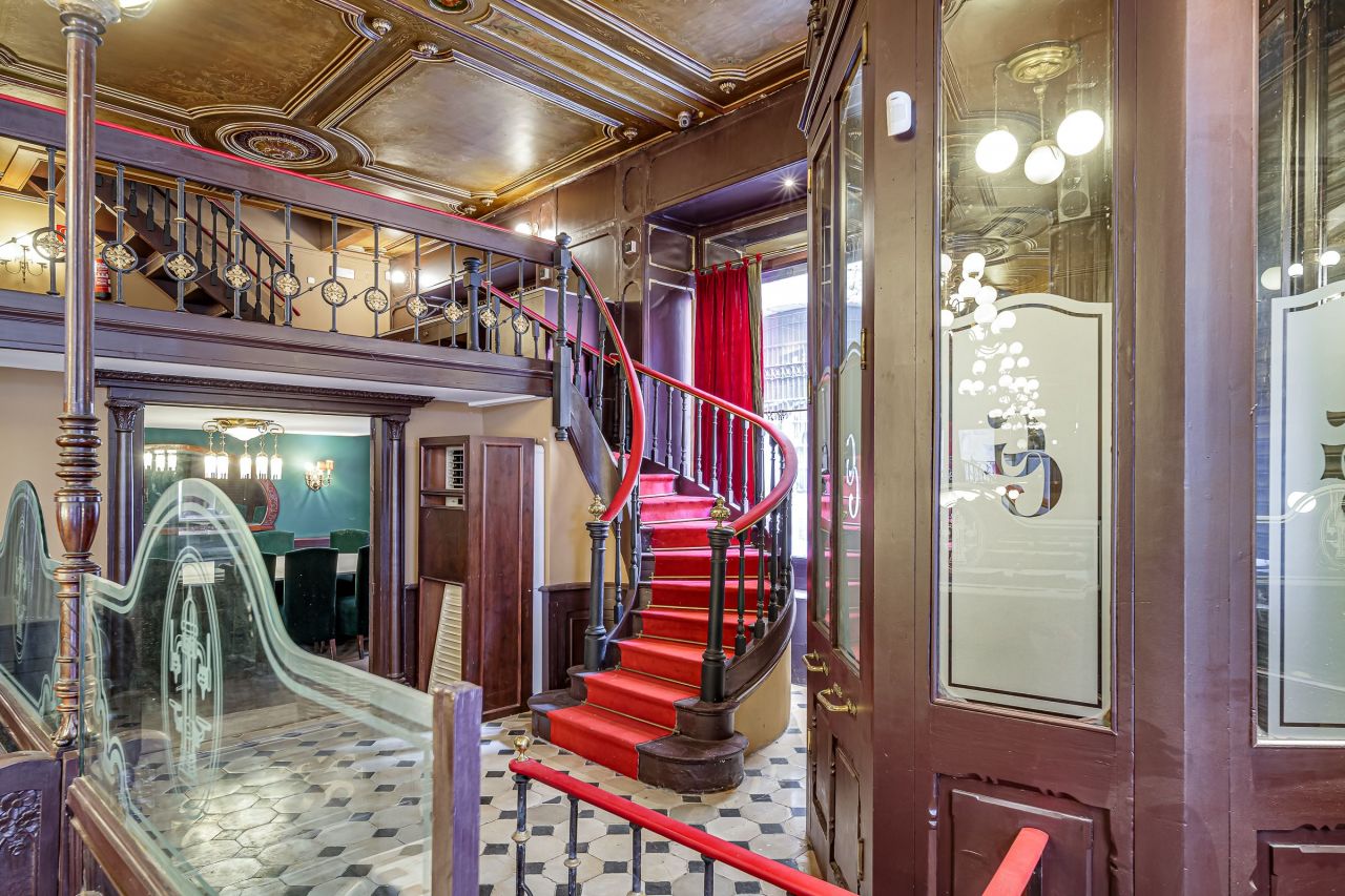 Кафе, ресторан в Барселоне, Испания, 594 м² - фото 8