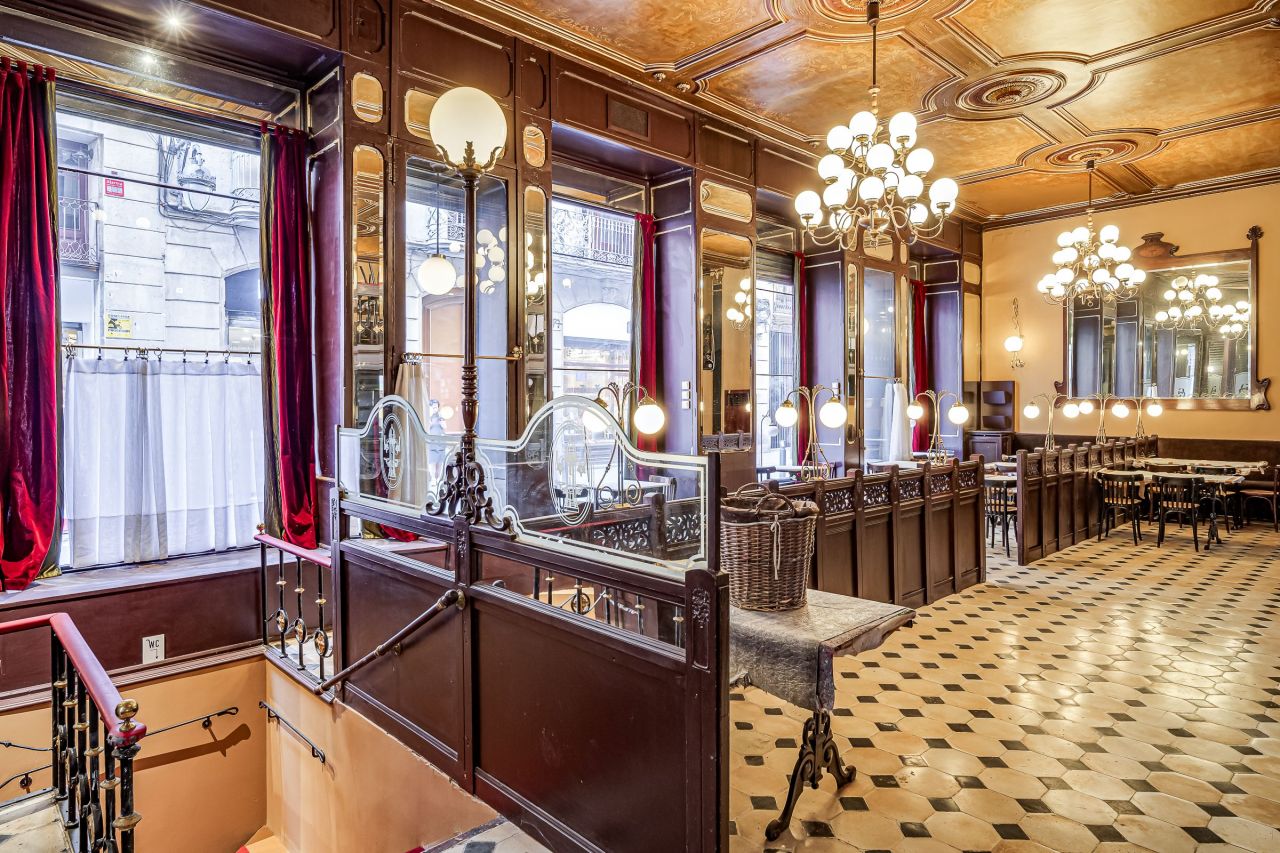 Кафе, ресторан в Барселоне, Испания, 594 м² - фото 12