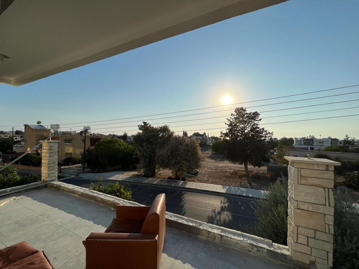 Коммерческая недвижимость в Пафосе, Кипр, 340 м2 - фото 1