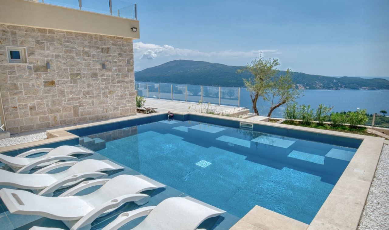 Вилла в Херцег-Нови, Черногория, 230 м² - фото 5