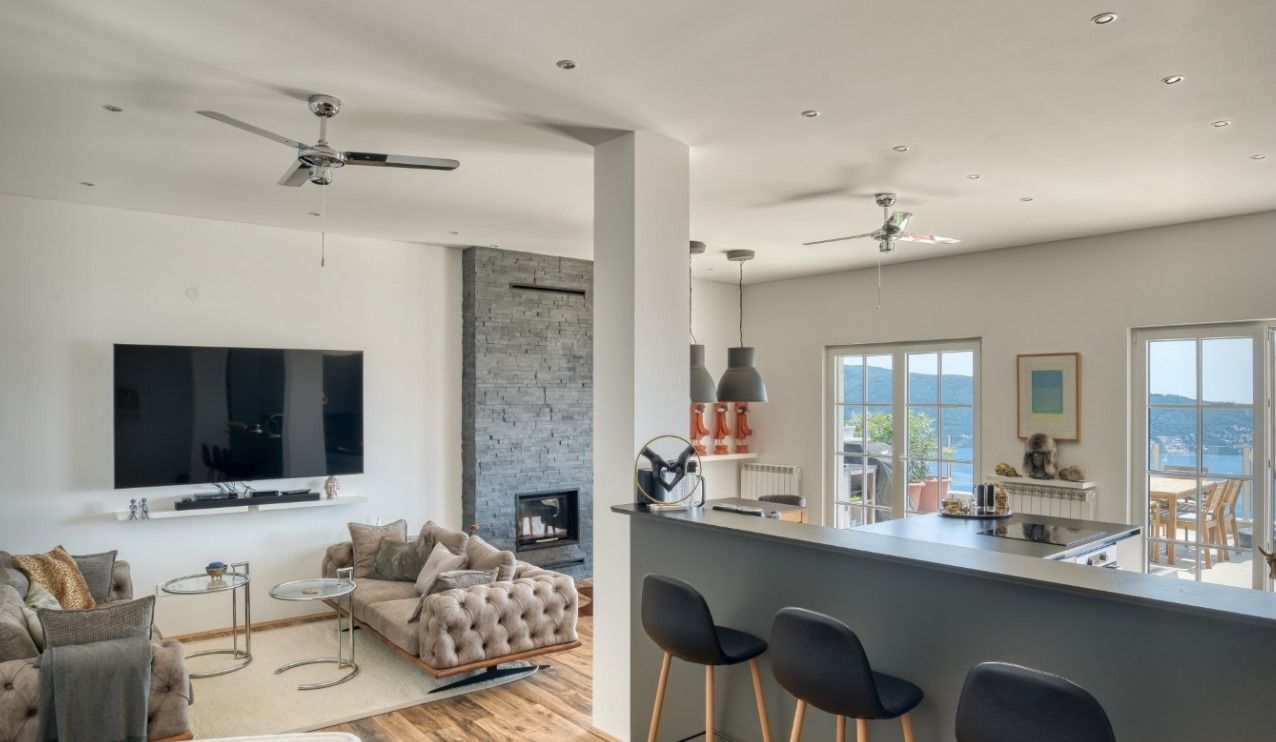 Вилла в Херцег-Нови, Черногория, 230 м² - фото 13